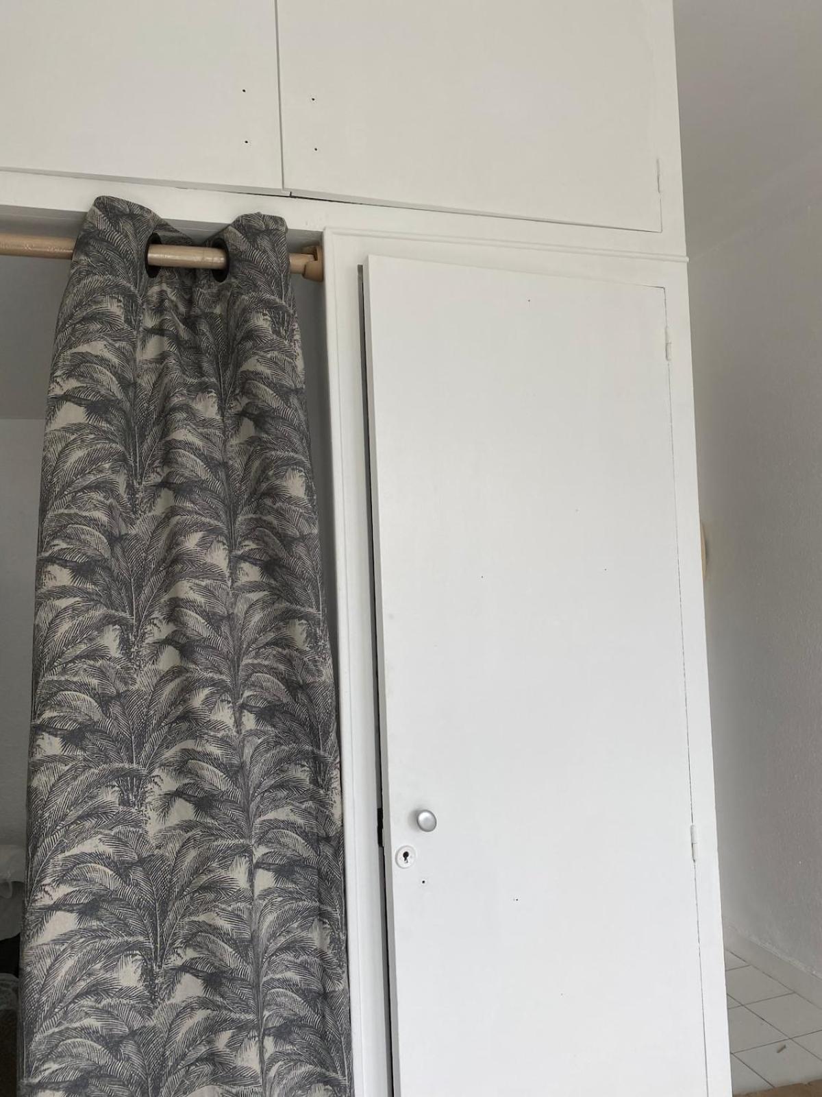 Cosy De Gaule